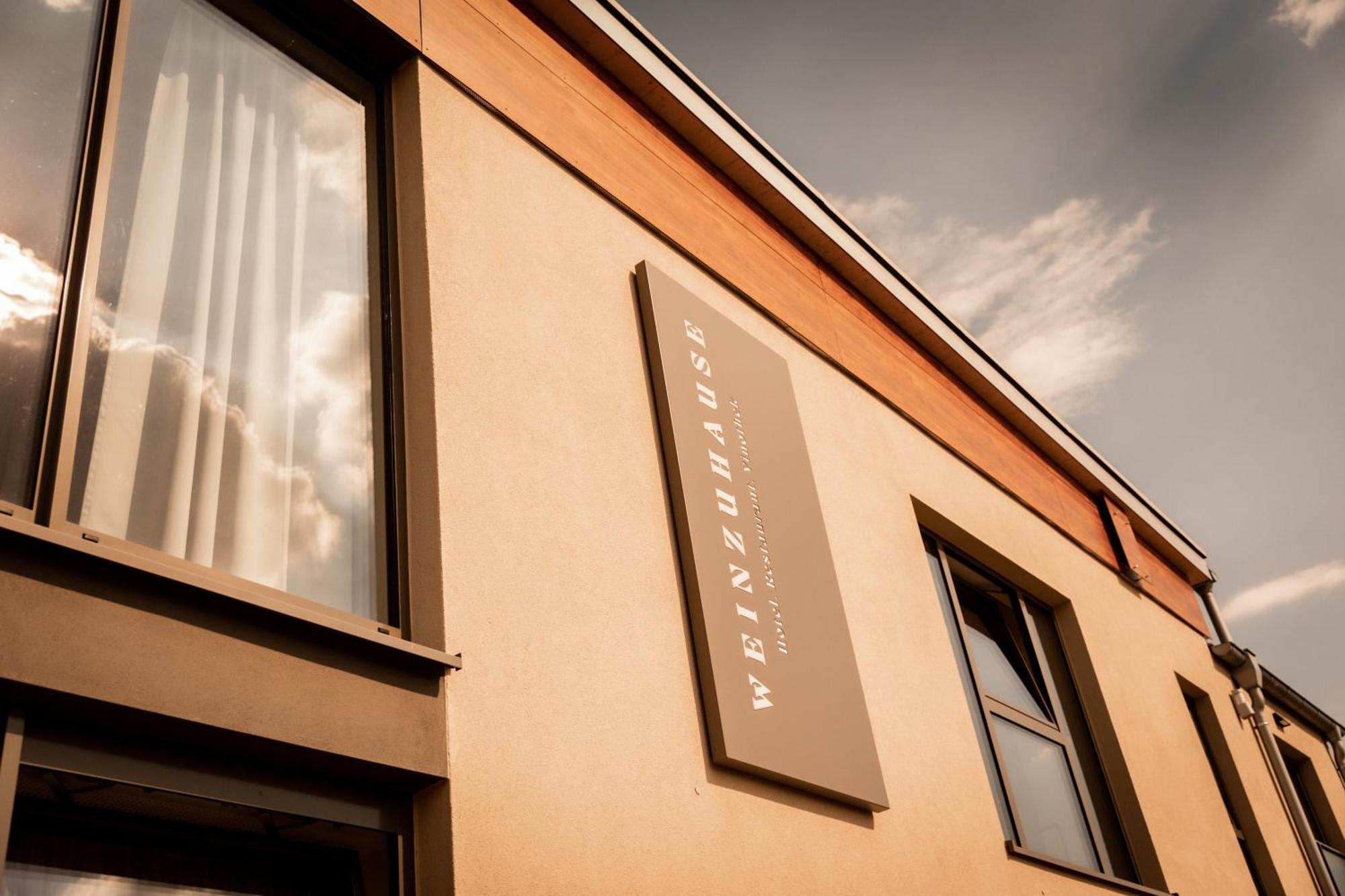 Weinzuhause Hotel-Restaurant-Vinothek Mommenheim Luaran gambar